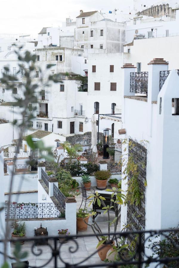 Hotel Plaza 18 - Grupo Califa Vejer de la Frontera Exterior photo